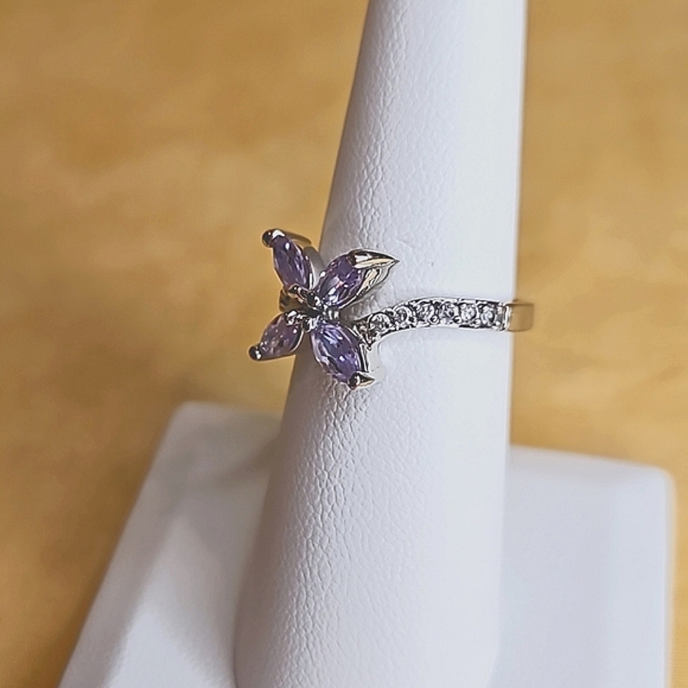 Silver Purple Butterfly Ring Marquise Lavender Rhinestone Bypass Band Size 7 - Picture 4 of 5